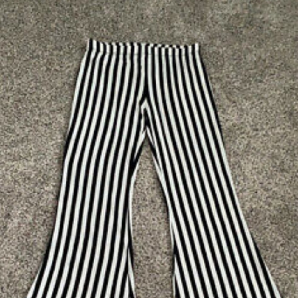 Black and white  bell bottom leggings